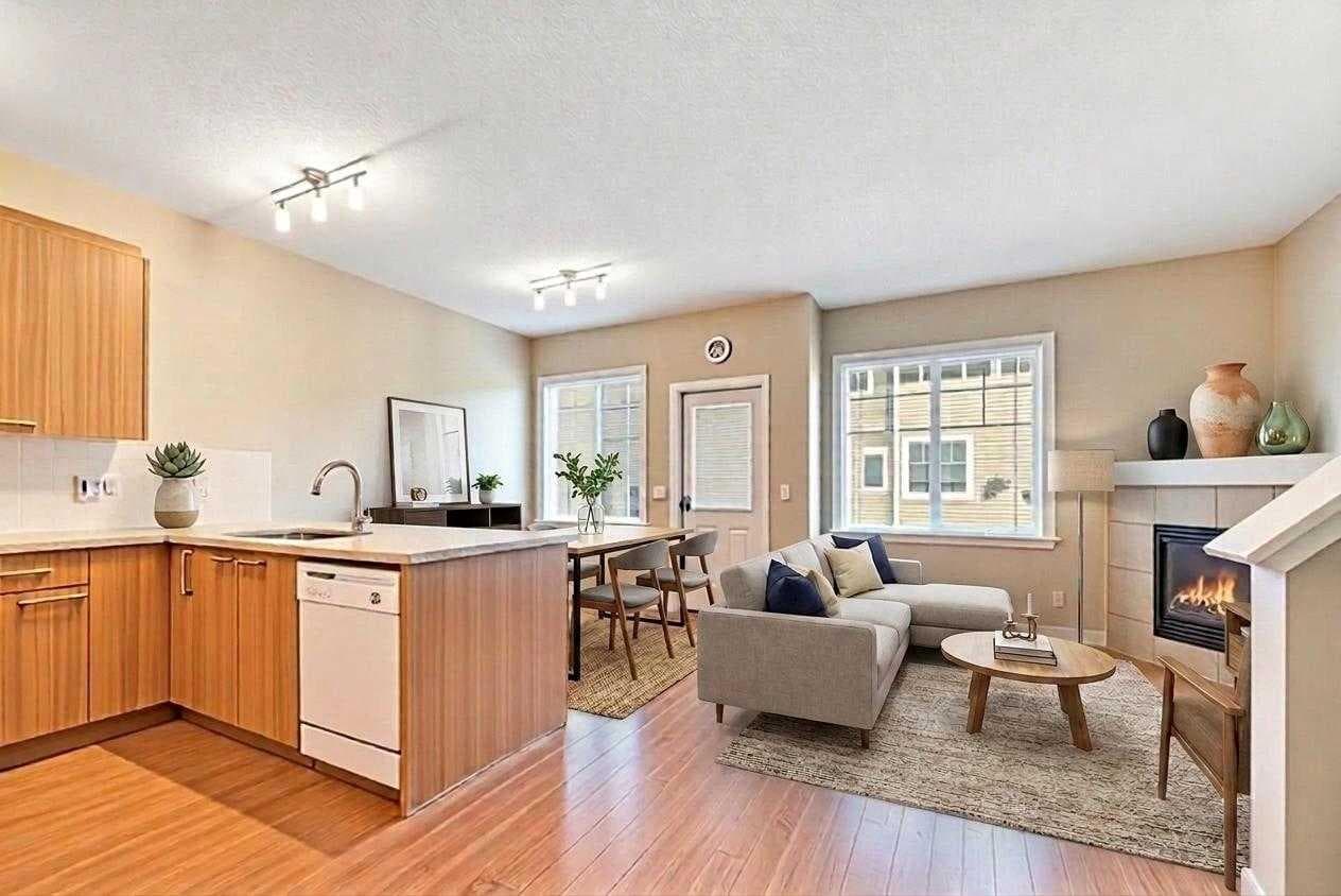 131, 300 Marina Drive 