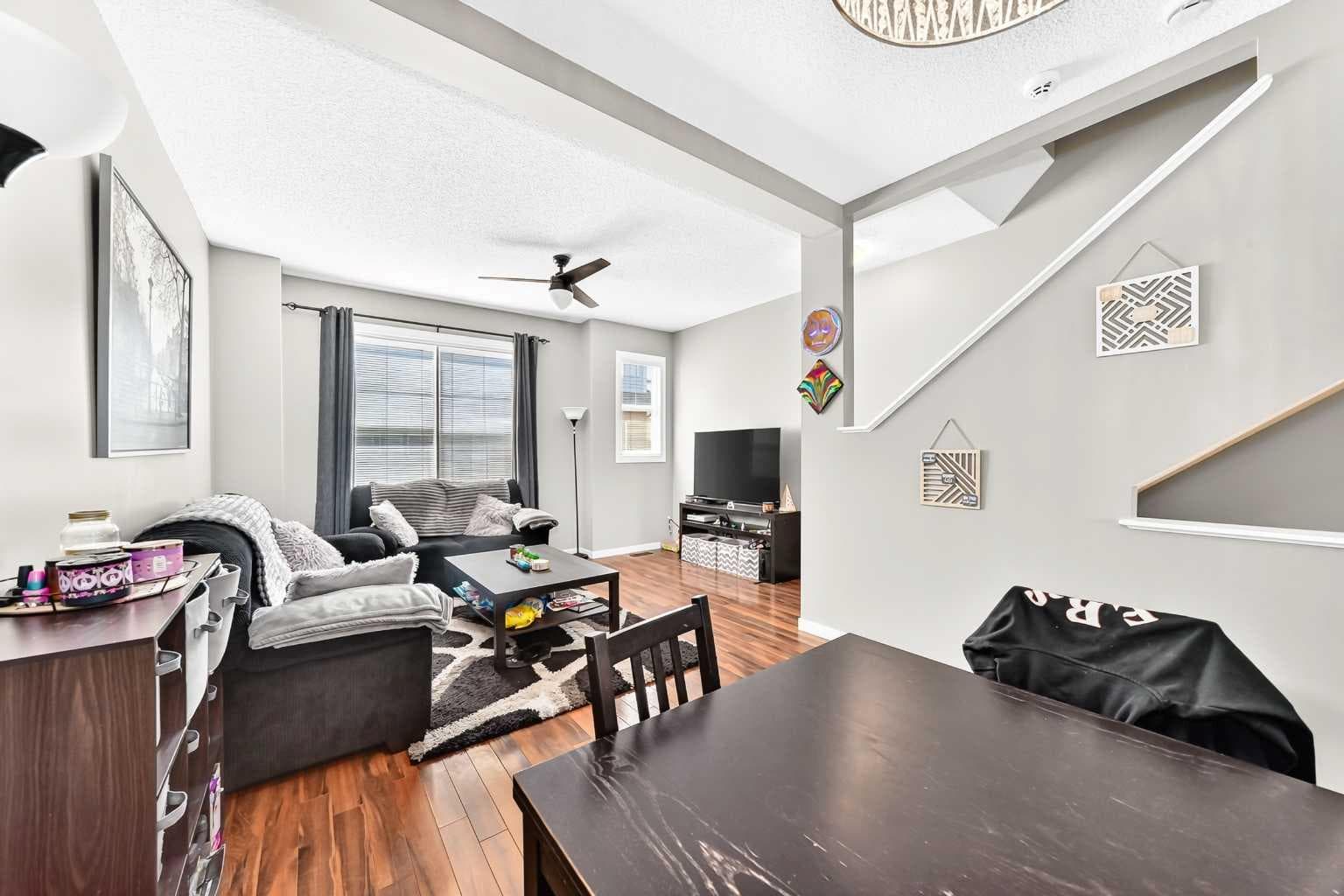60 New Brighton Point SE