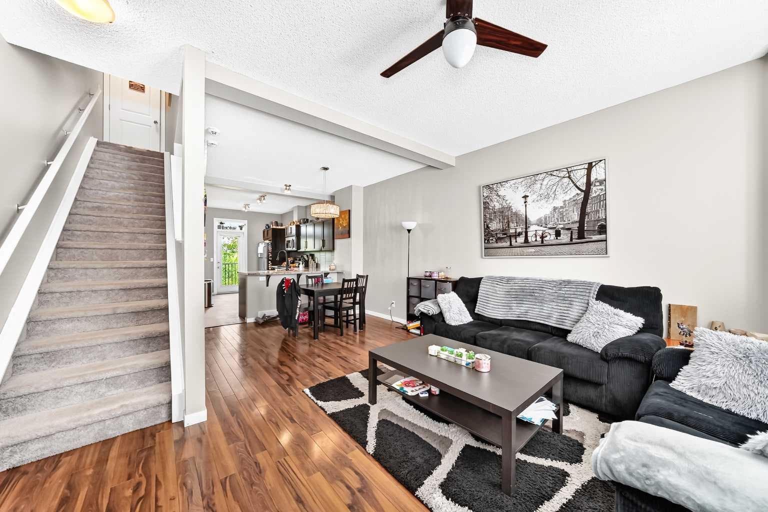 60 New Brighton Point SE