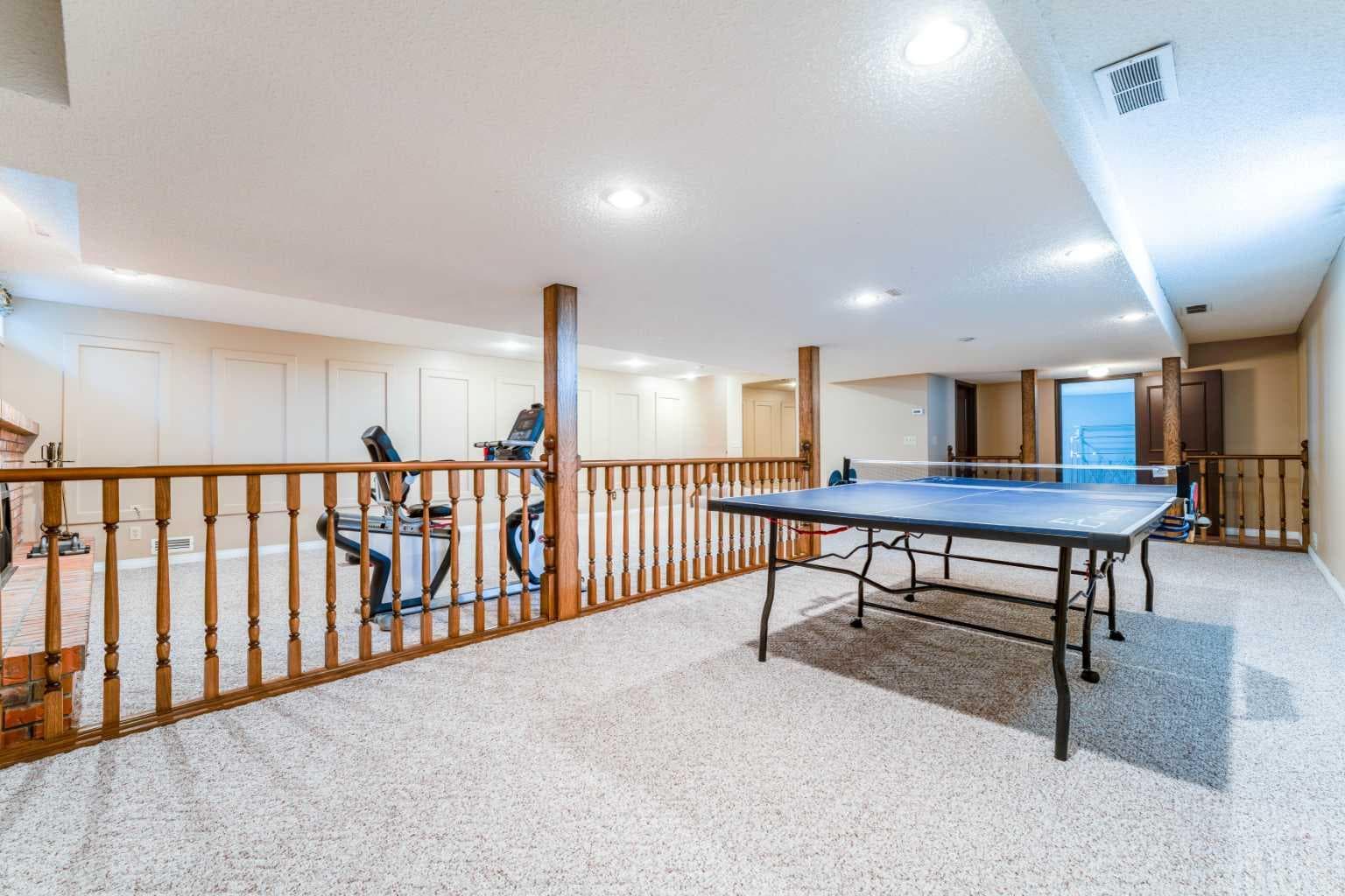240 Canterville Drive SW