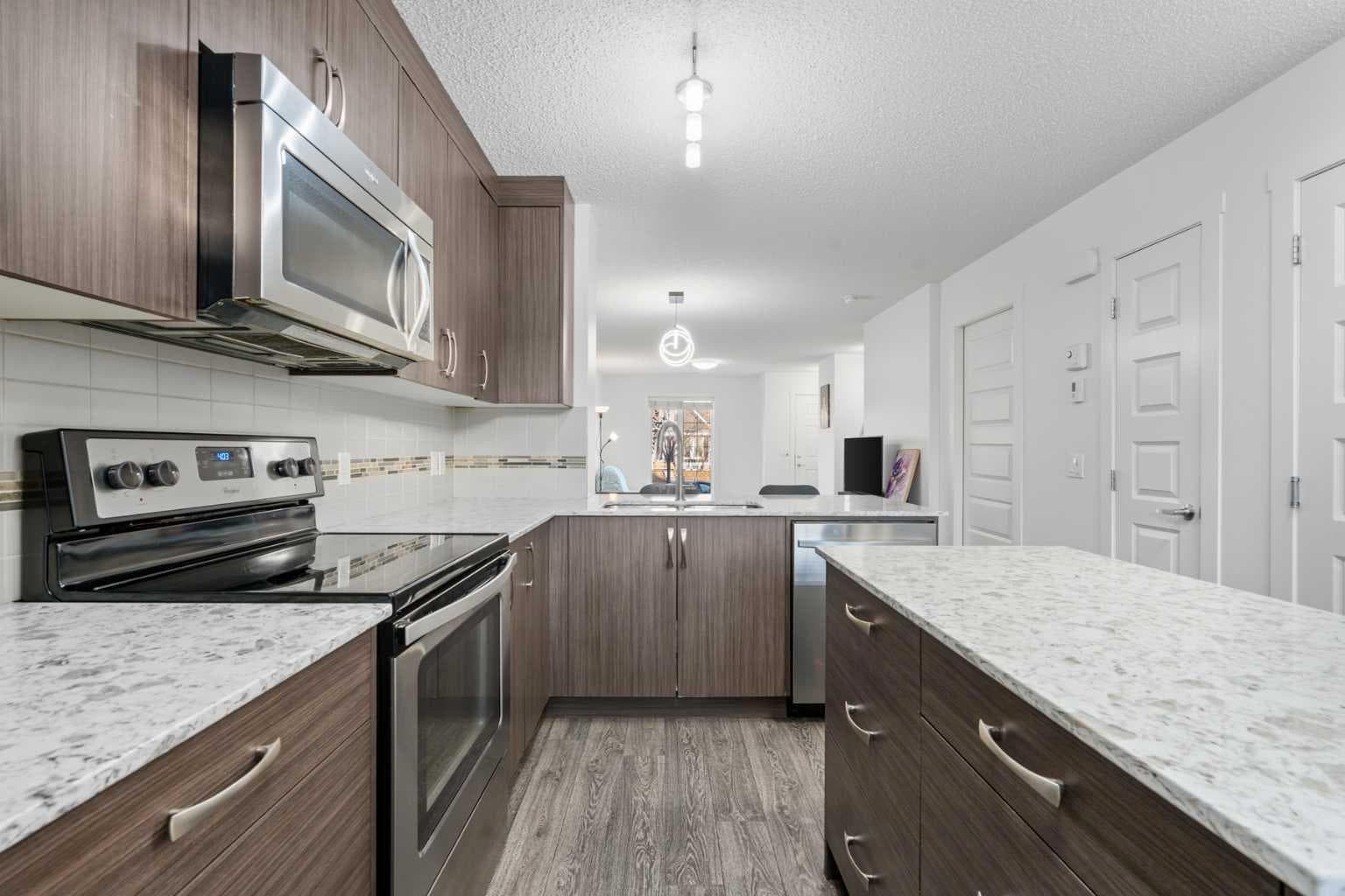 111 Auburn Bay Street SE