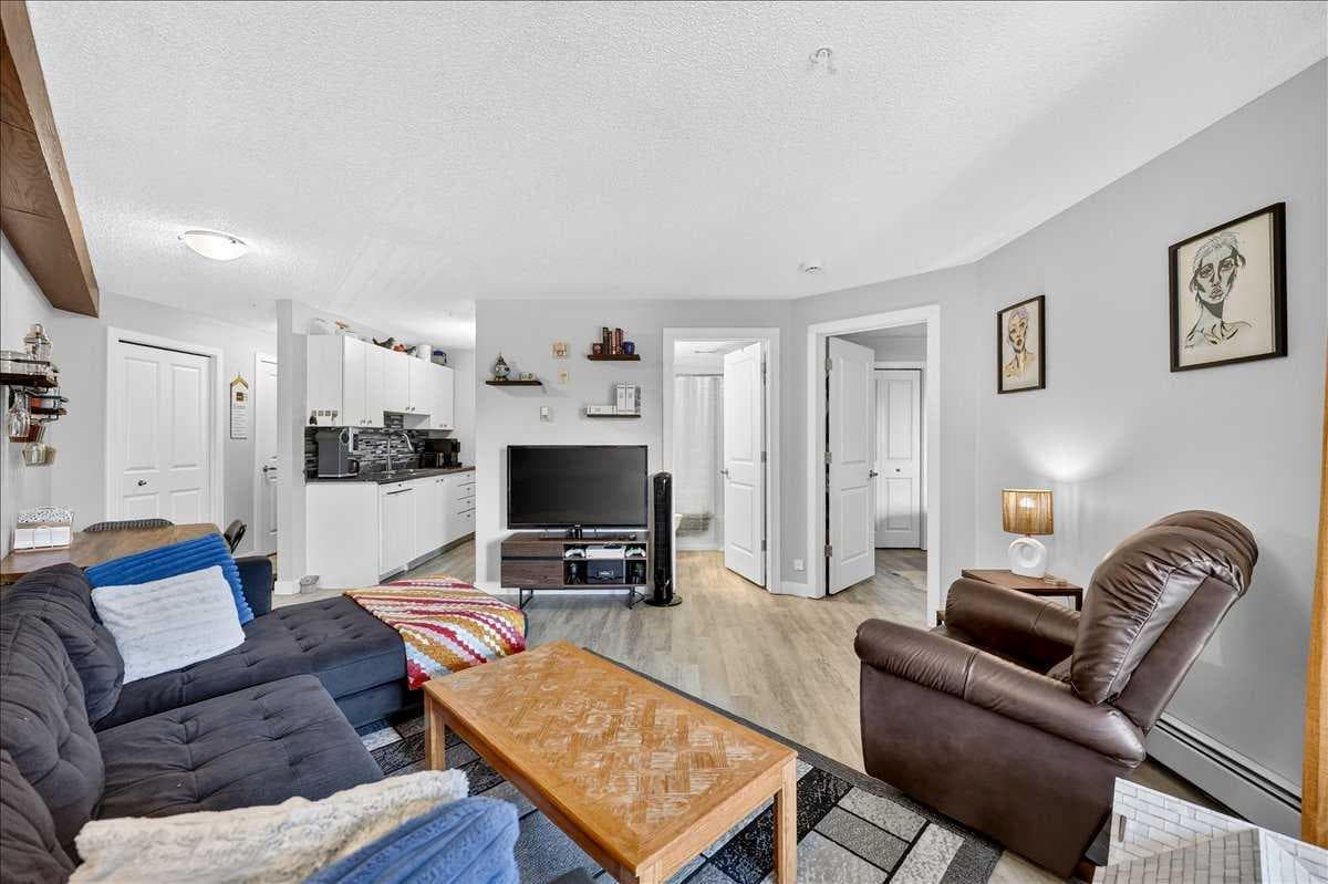 5308A, 604 8 Street SW