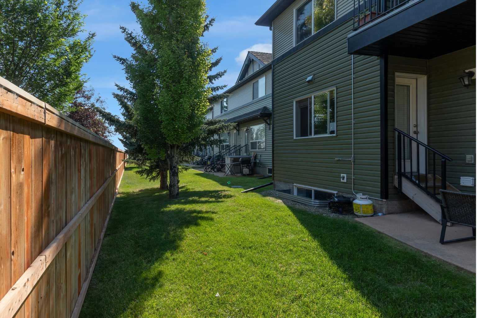 411, 140 Sagewood Boulevard SW
