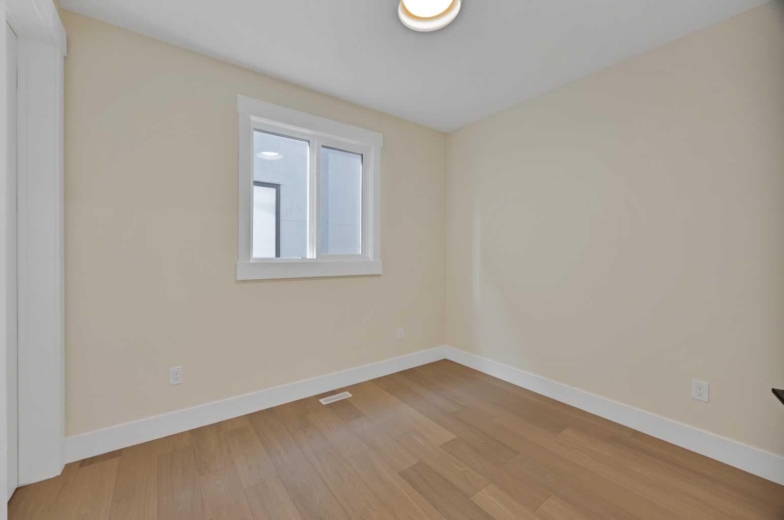 506 Waterford Rise 