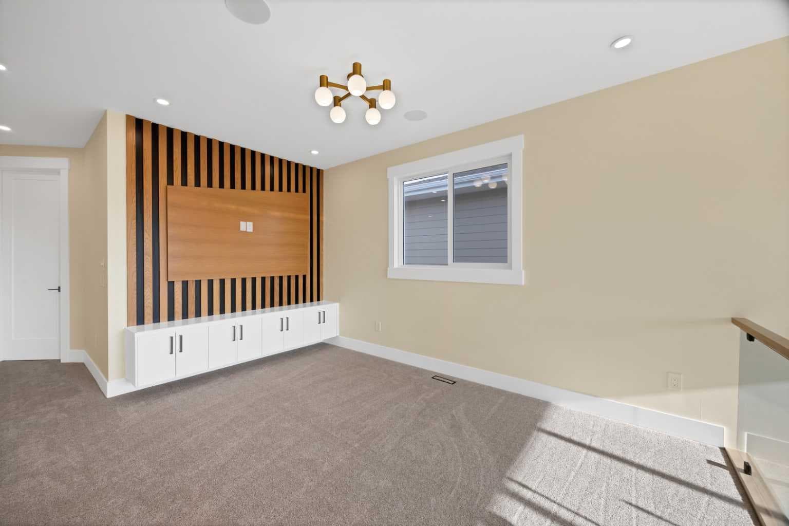 506 Waterford Rise 