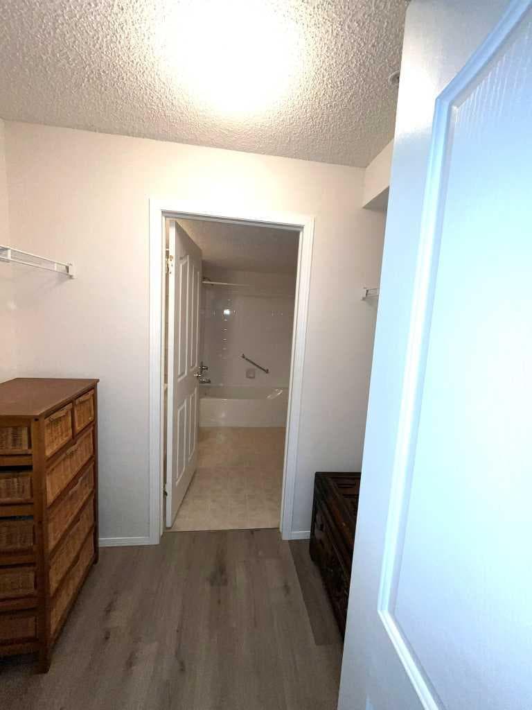3120, 3000 Millrise Point SW