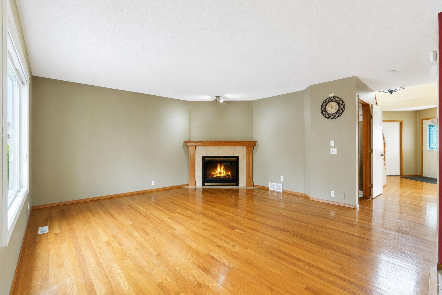 332 Harvest Hills Drive NE