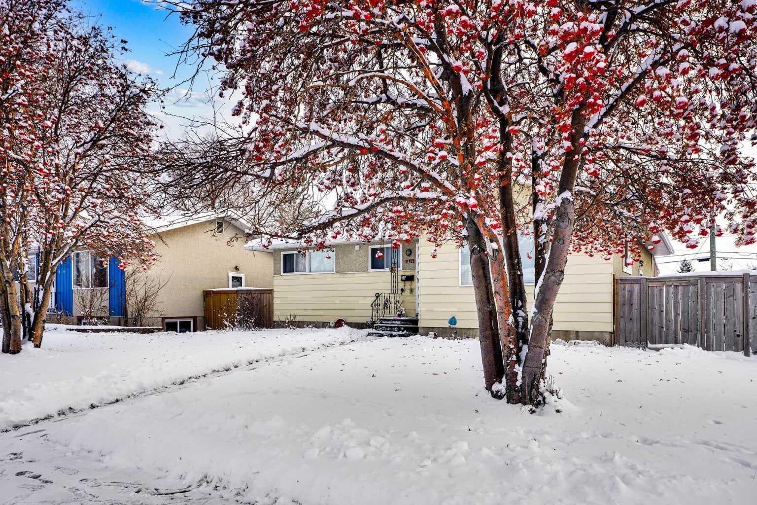 1436 Robson Crescent SE
