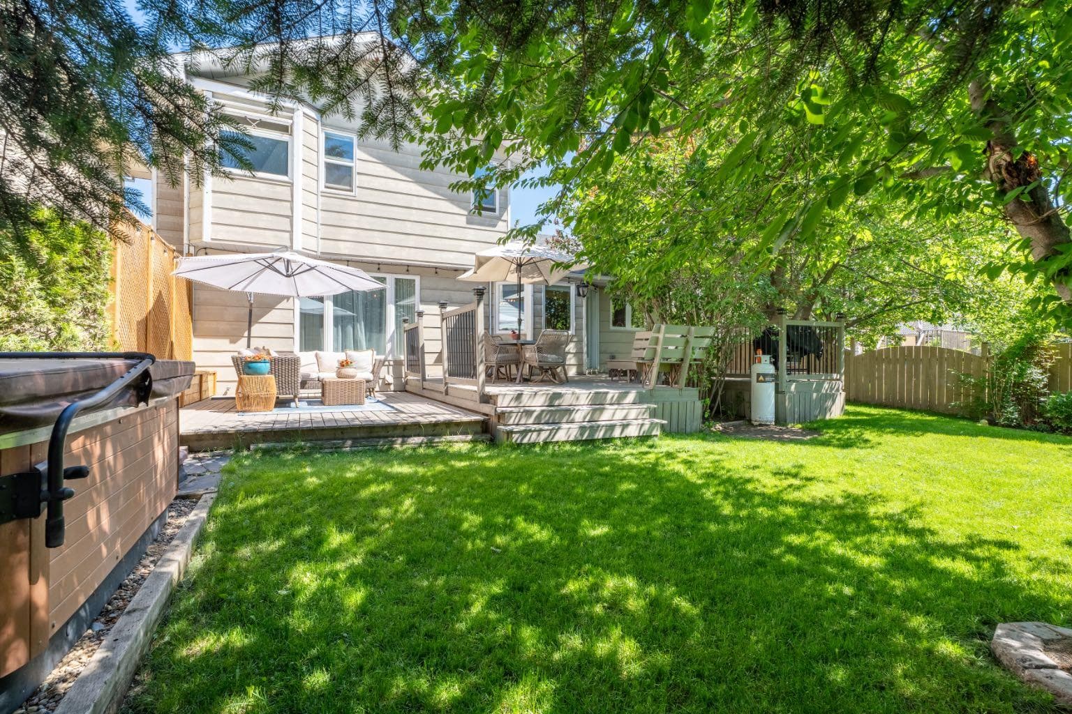 36 Sunvista Place SE