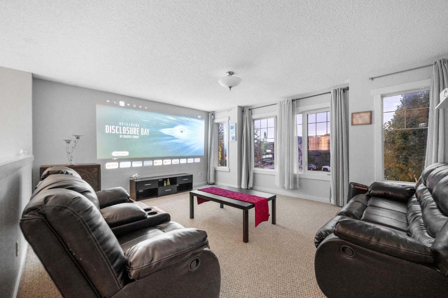 575 Evergreen Circle SW