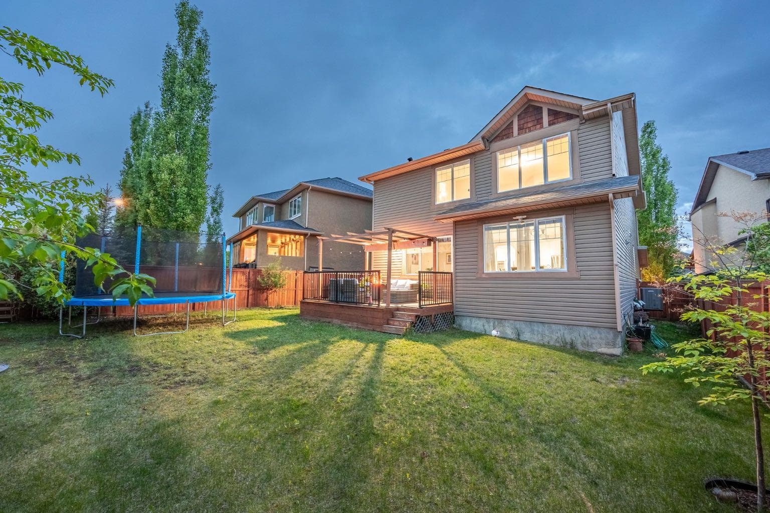 575 Evergreen Circle SW