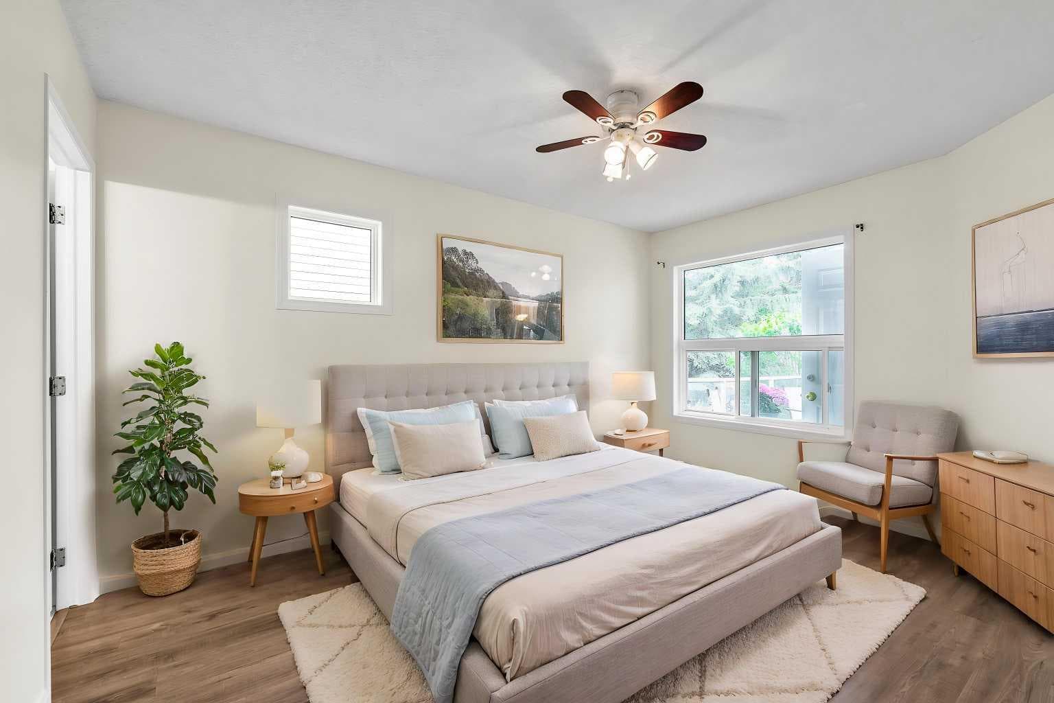 68 Catalina Circle NE