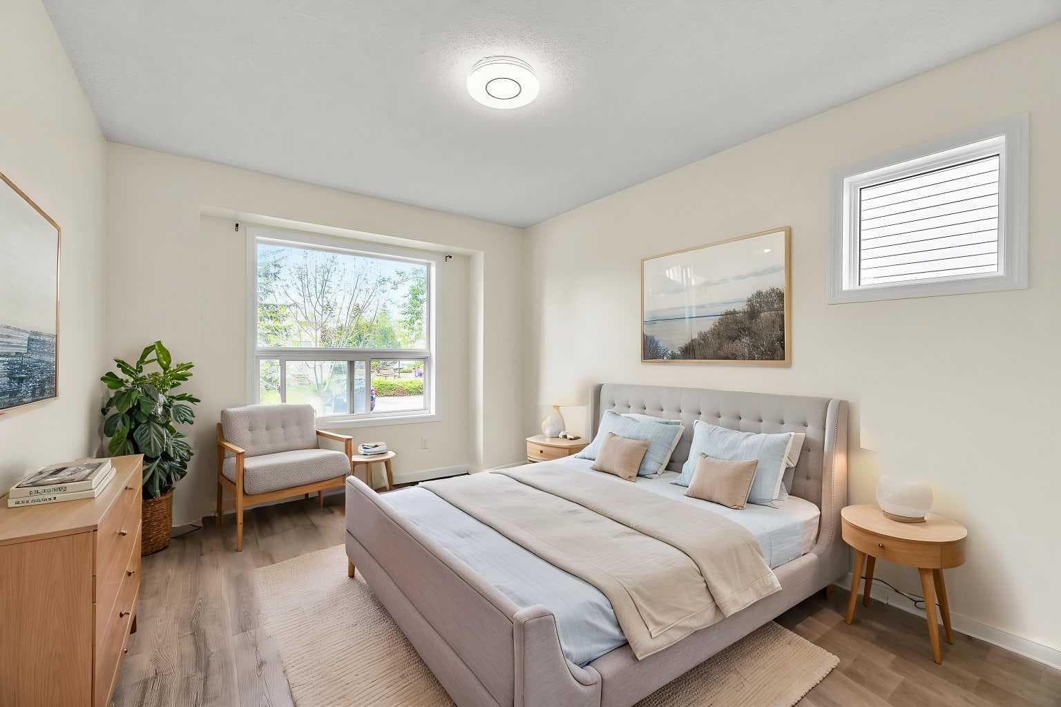 68 Catalina Circle NE