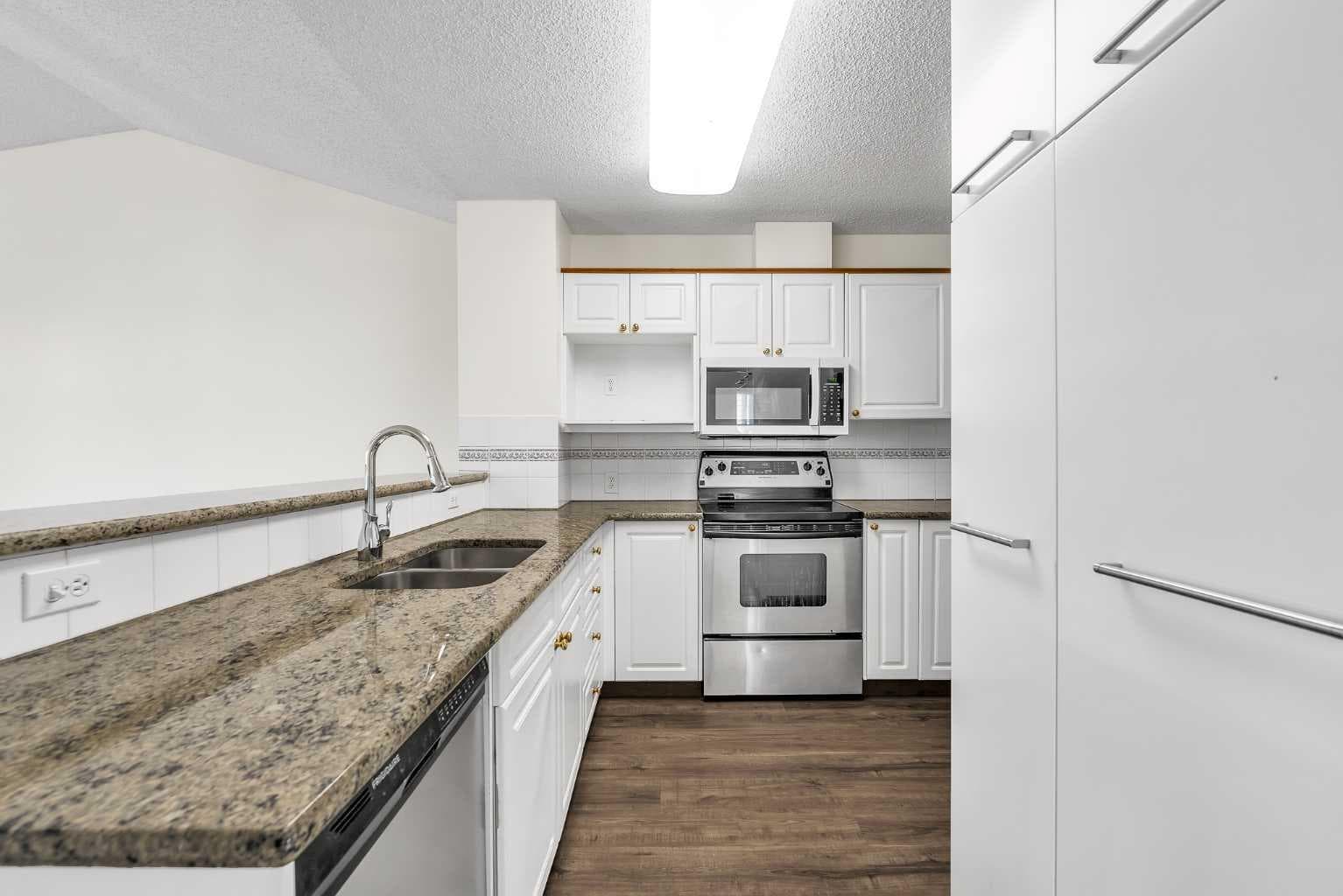 68 Catalina Circle NE