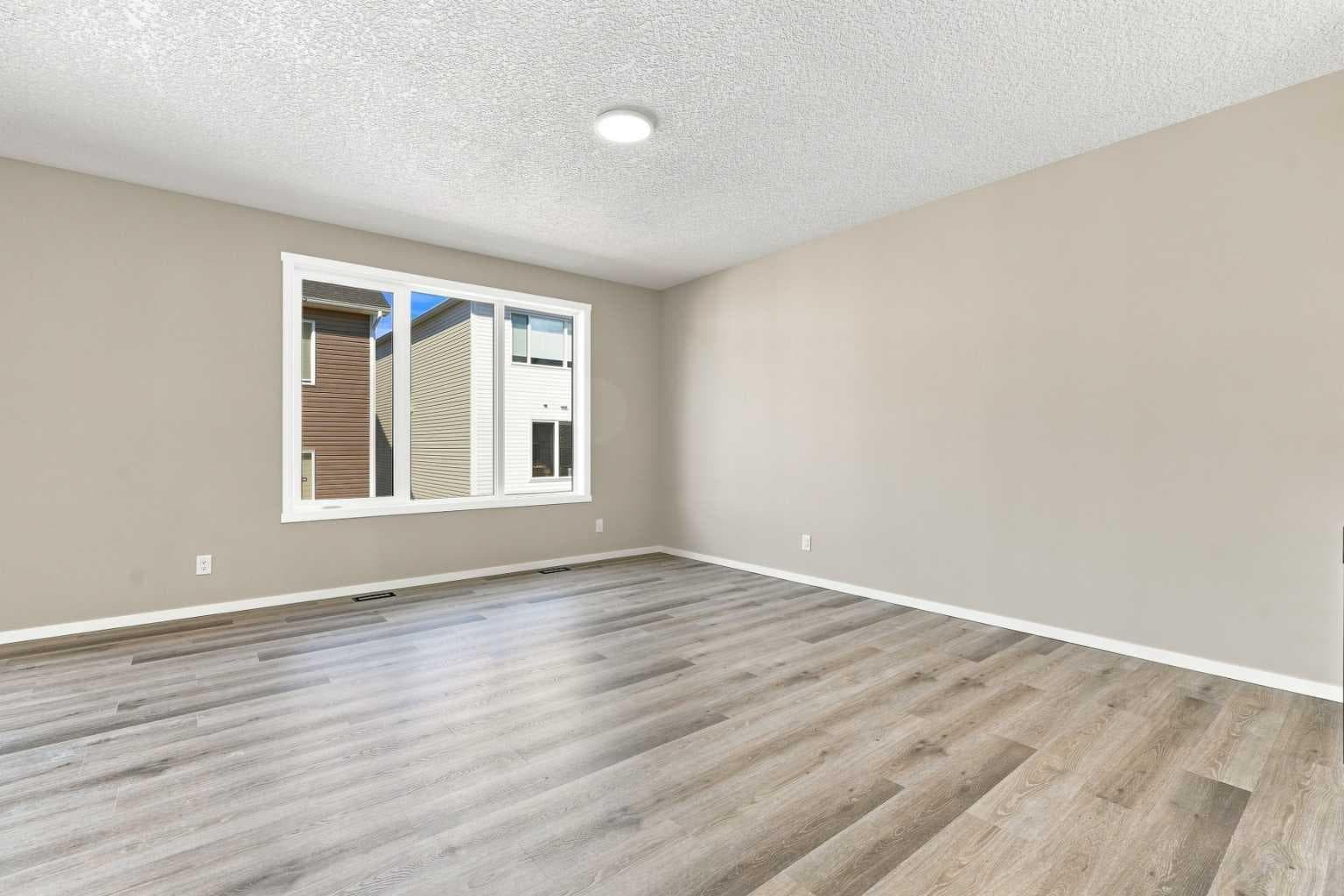 44 Carringwood Rise NW