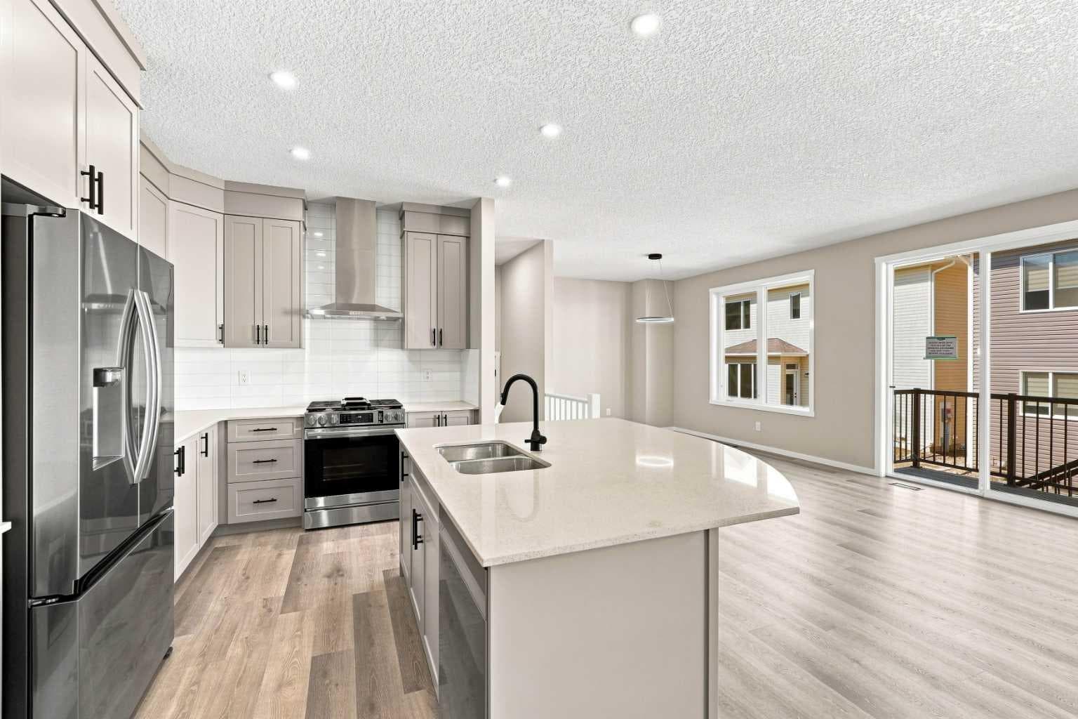 44 Carringwood Rise NW