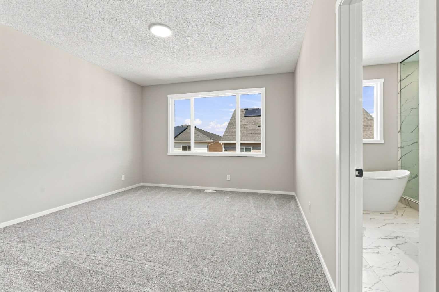 44 Carringwood Rise NW
