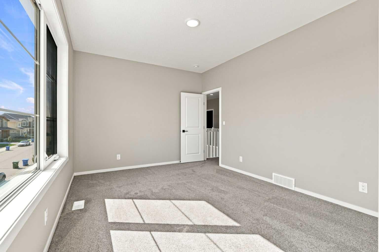 44 Carringwood Rise NW