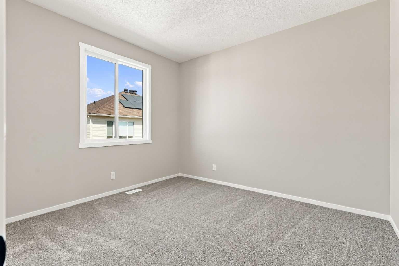 44 Carringwood Rise NW