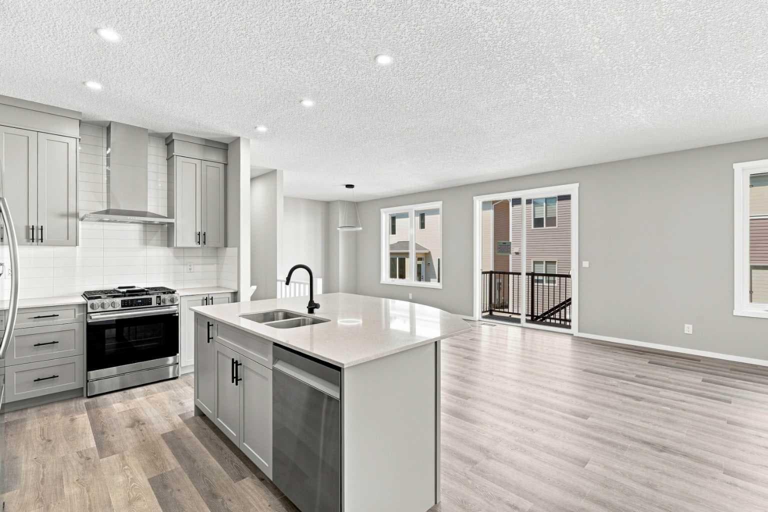 44 Carringwood Rise NW