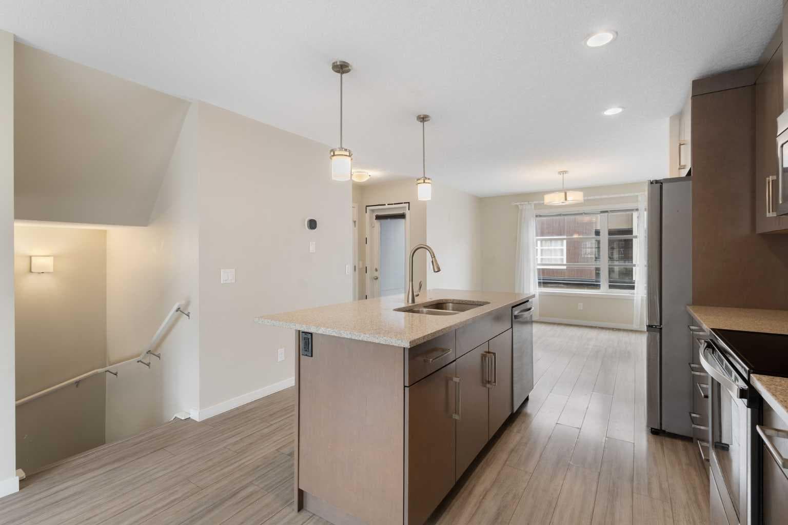 506 Evansridge Park NW