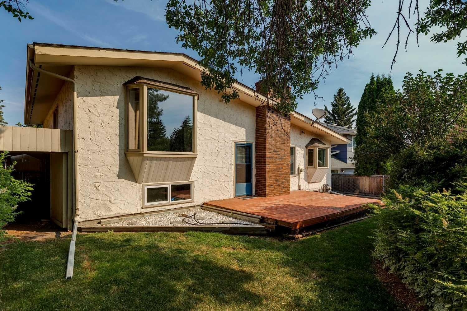 567 Parkridge Drive SE