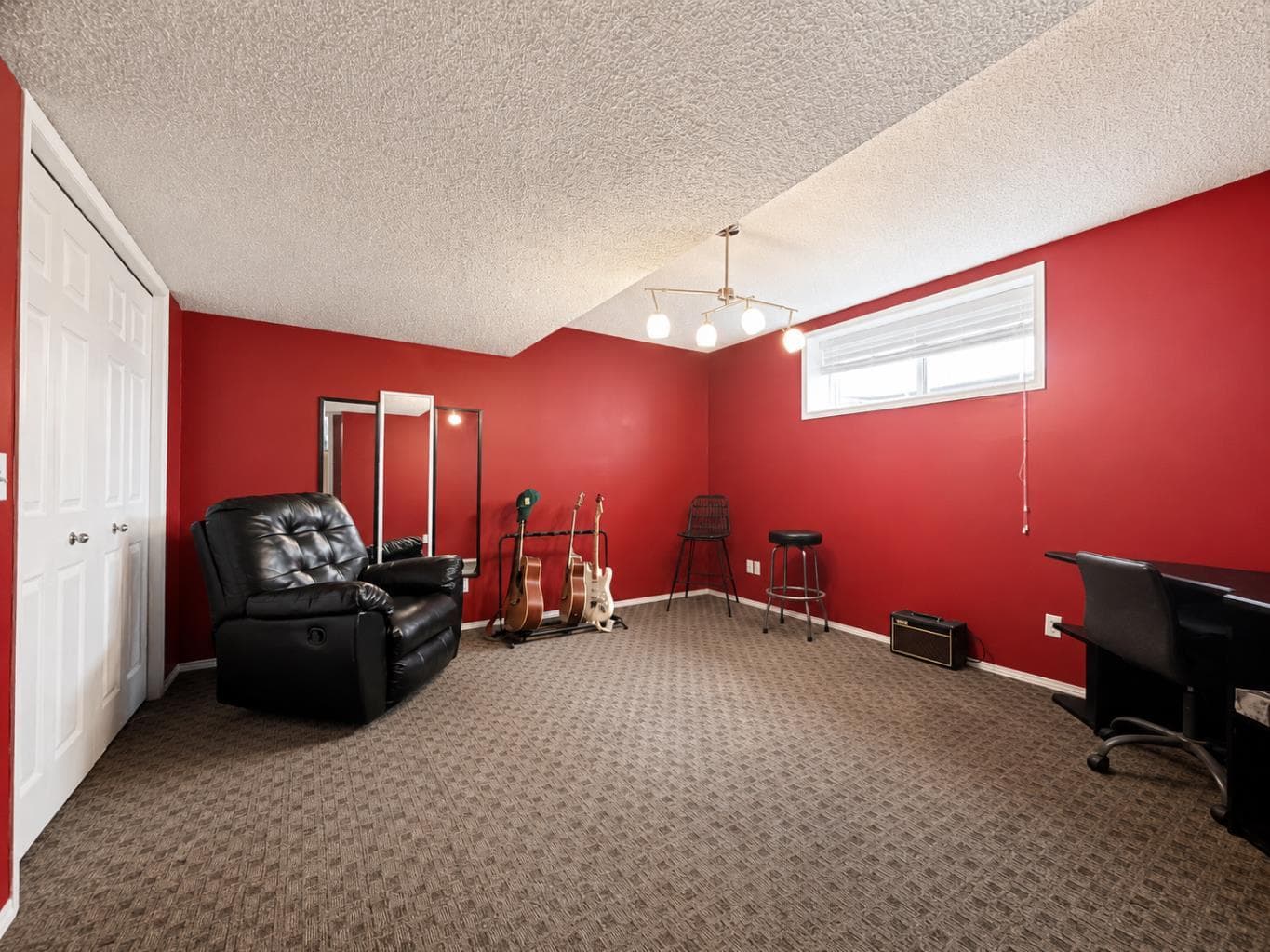 42 Inverness View SE