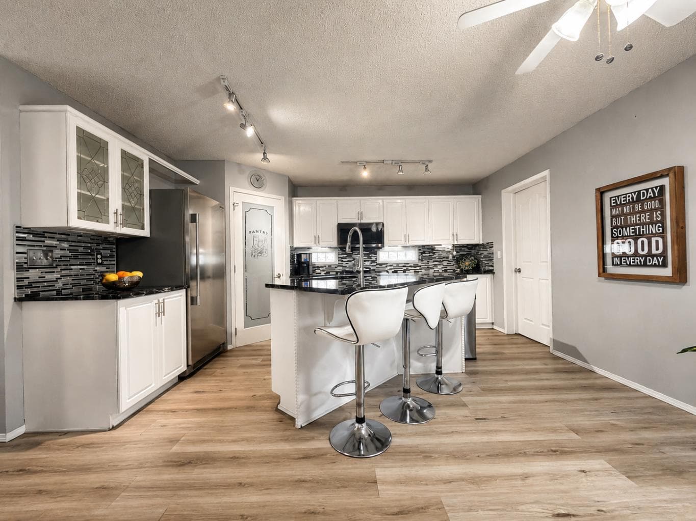 42 Inverness View SE
