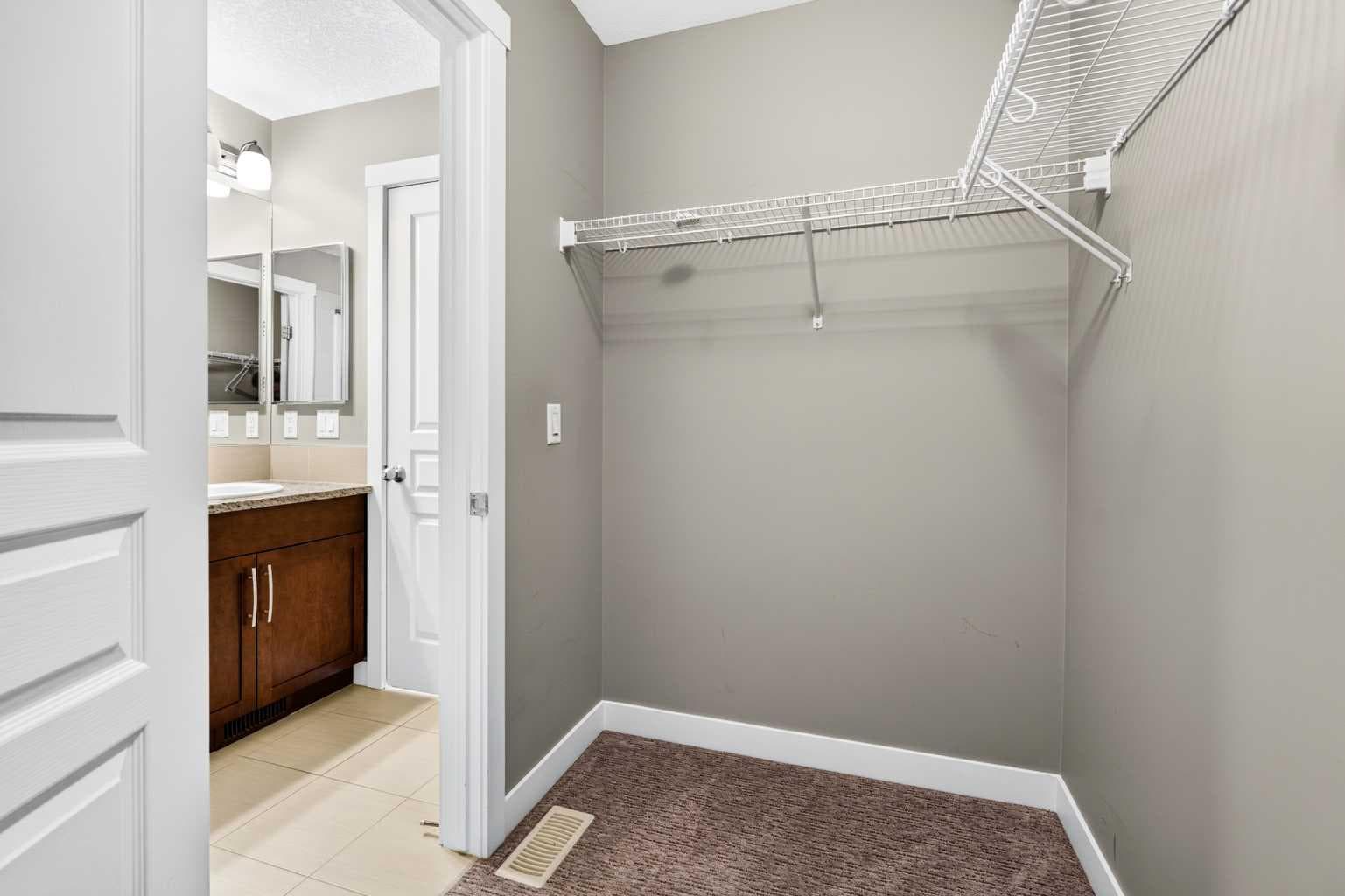 235 Mckenzie Towne Link SE
