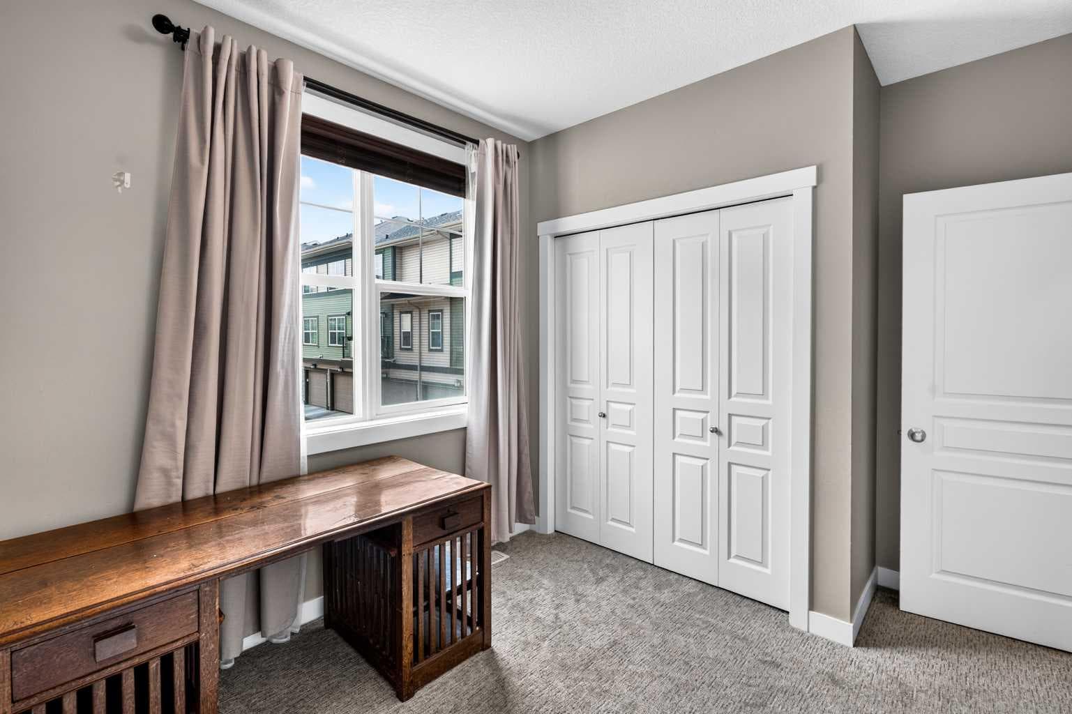 235 Mckenzie Towne Link SE