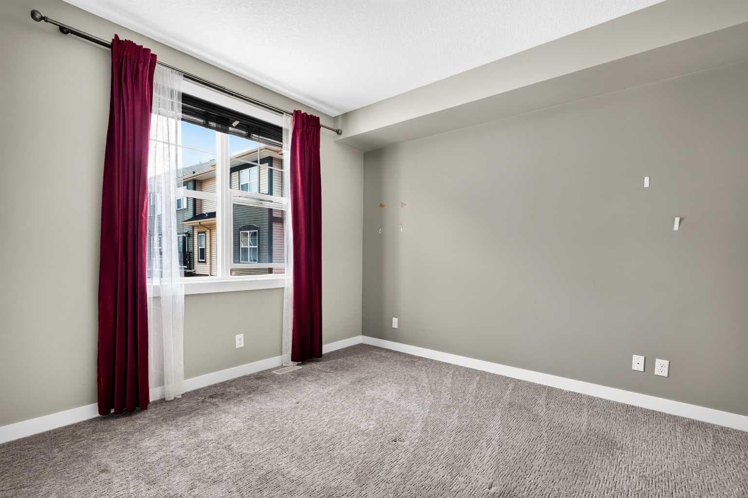 235 Mckenzie Towne Link SE