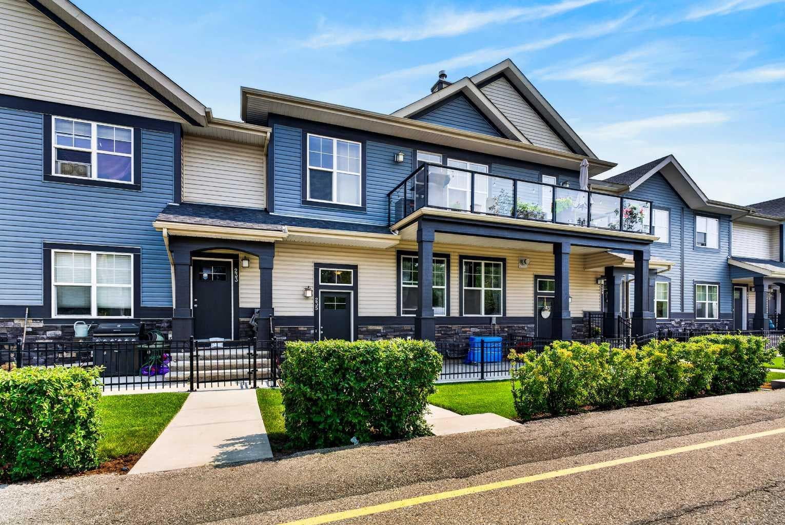 235 Mckenzie Towne Link SE
