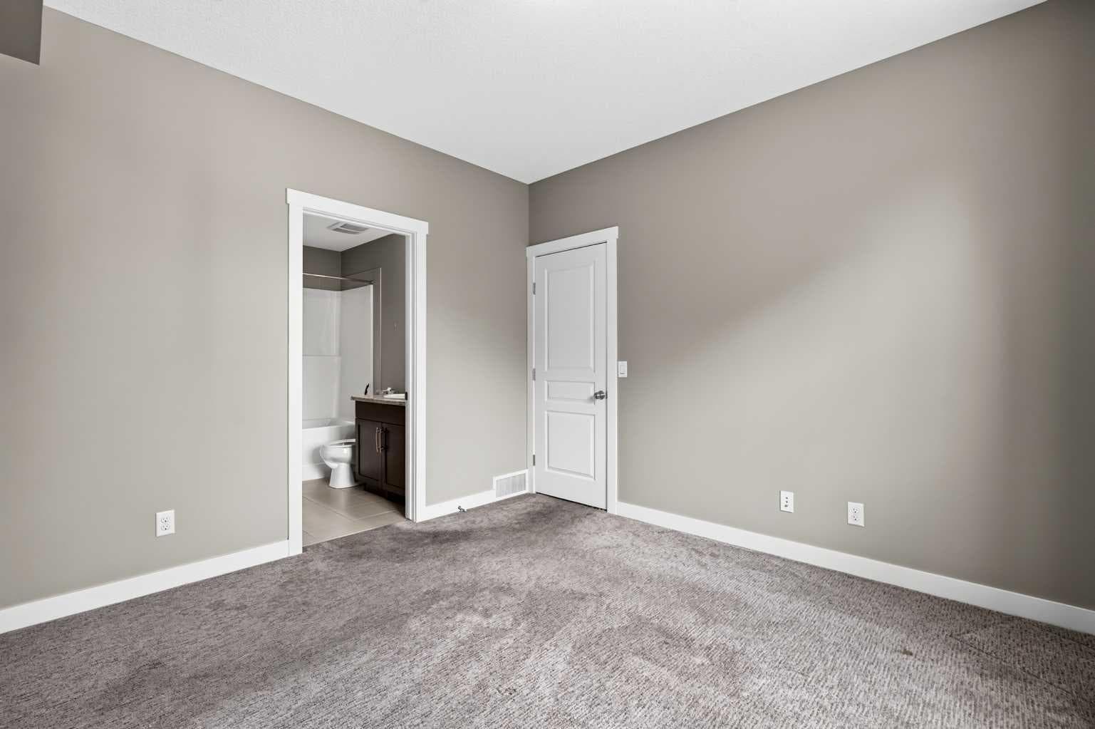 235 Mckenzie Towne Link SE
