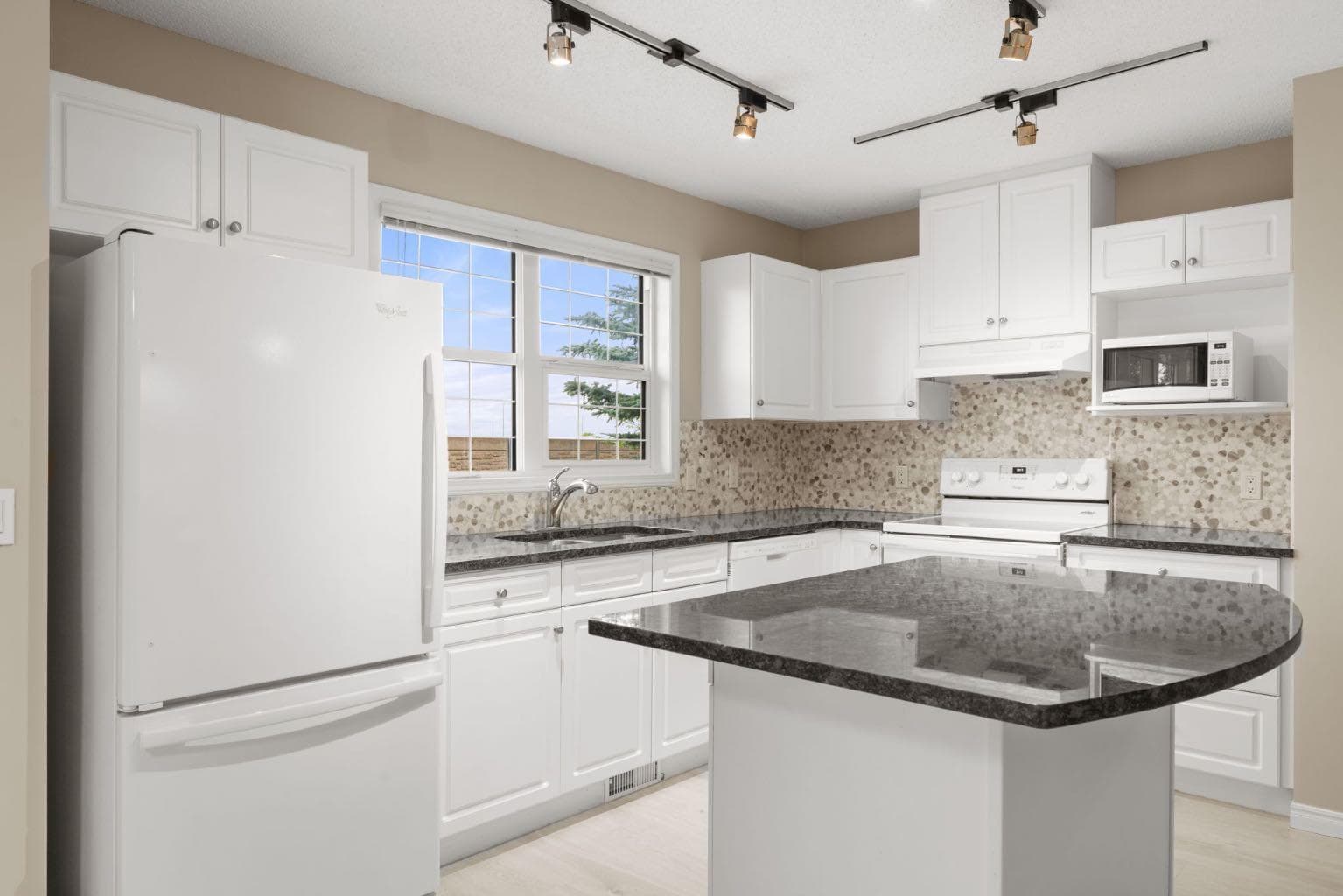 147, 7707 Martha's Haven Park NE