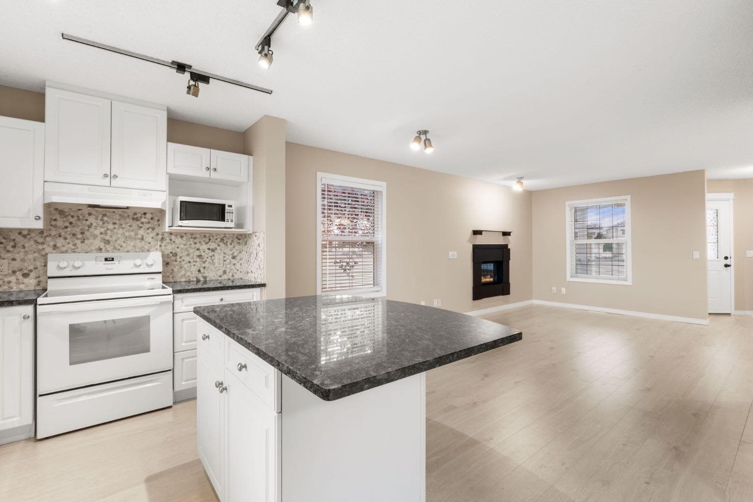 147, 7707 Martha's Haven Park NE