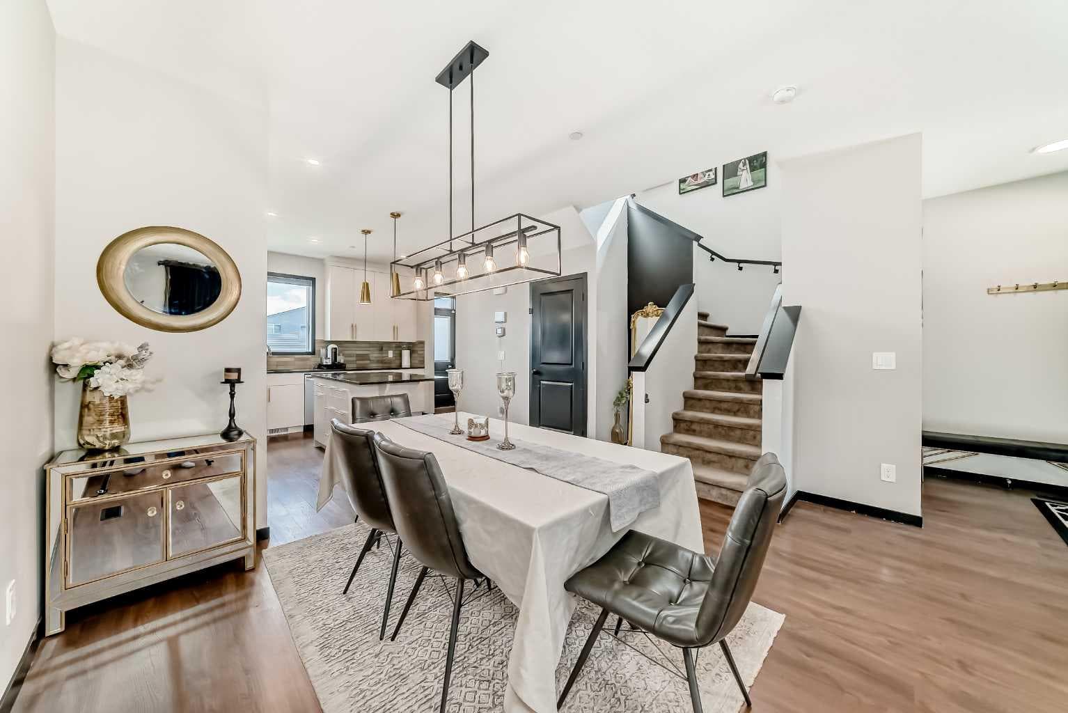 36 Howse Heights NE