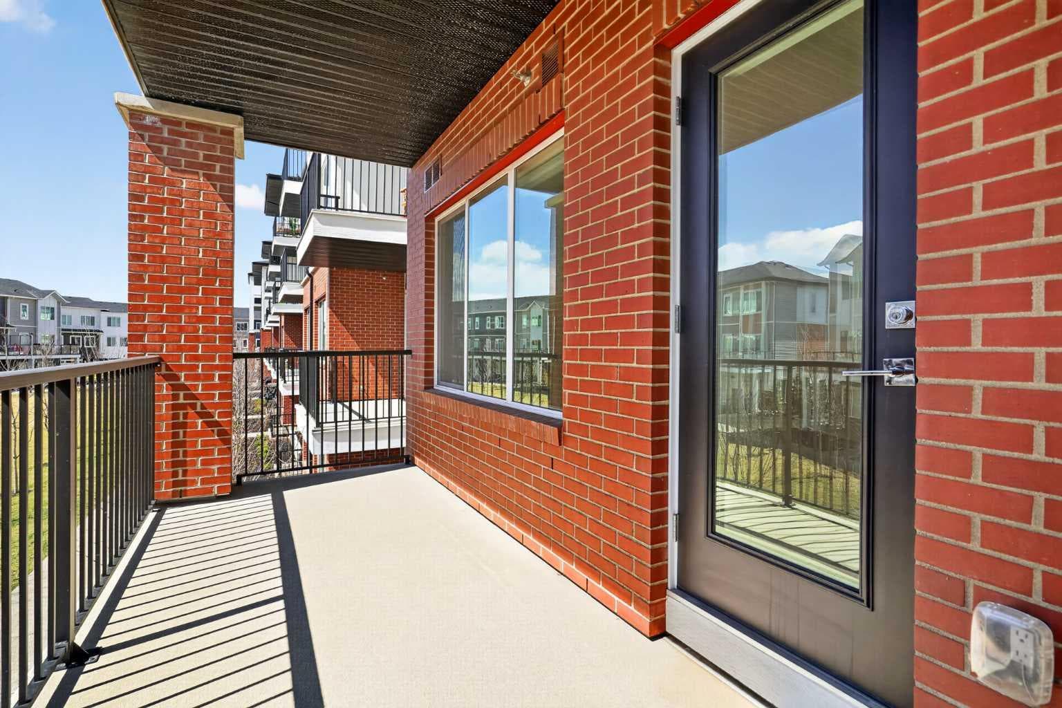 3201, 6 Merganser Drive W