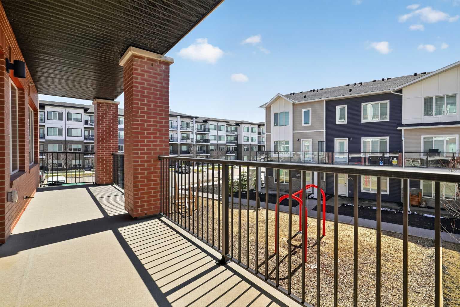 3201, 6 Merganser Drive W