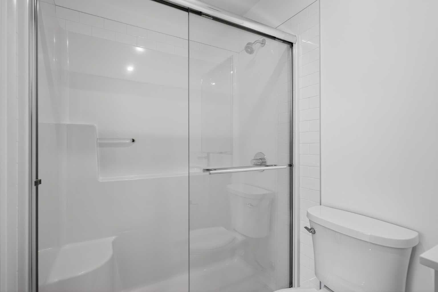 3201, 6 Merganser Drive W