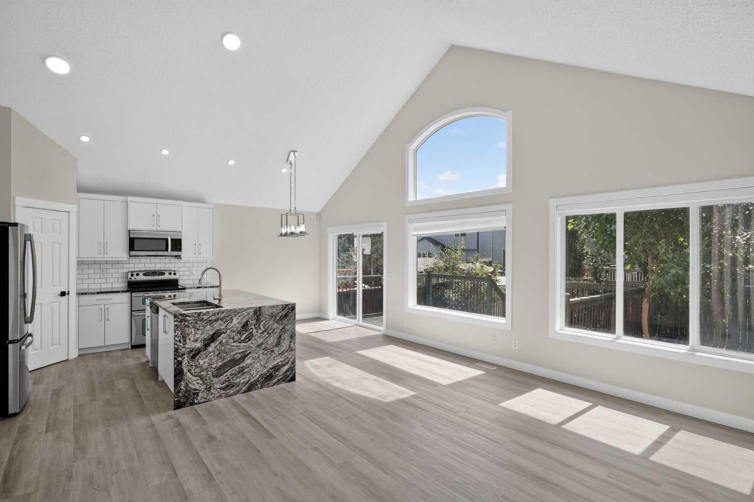 340 Copperfield Boulevard SE