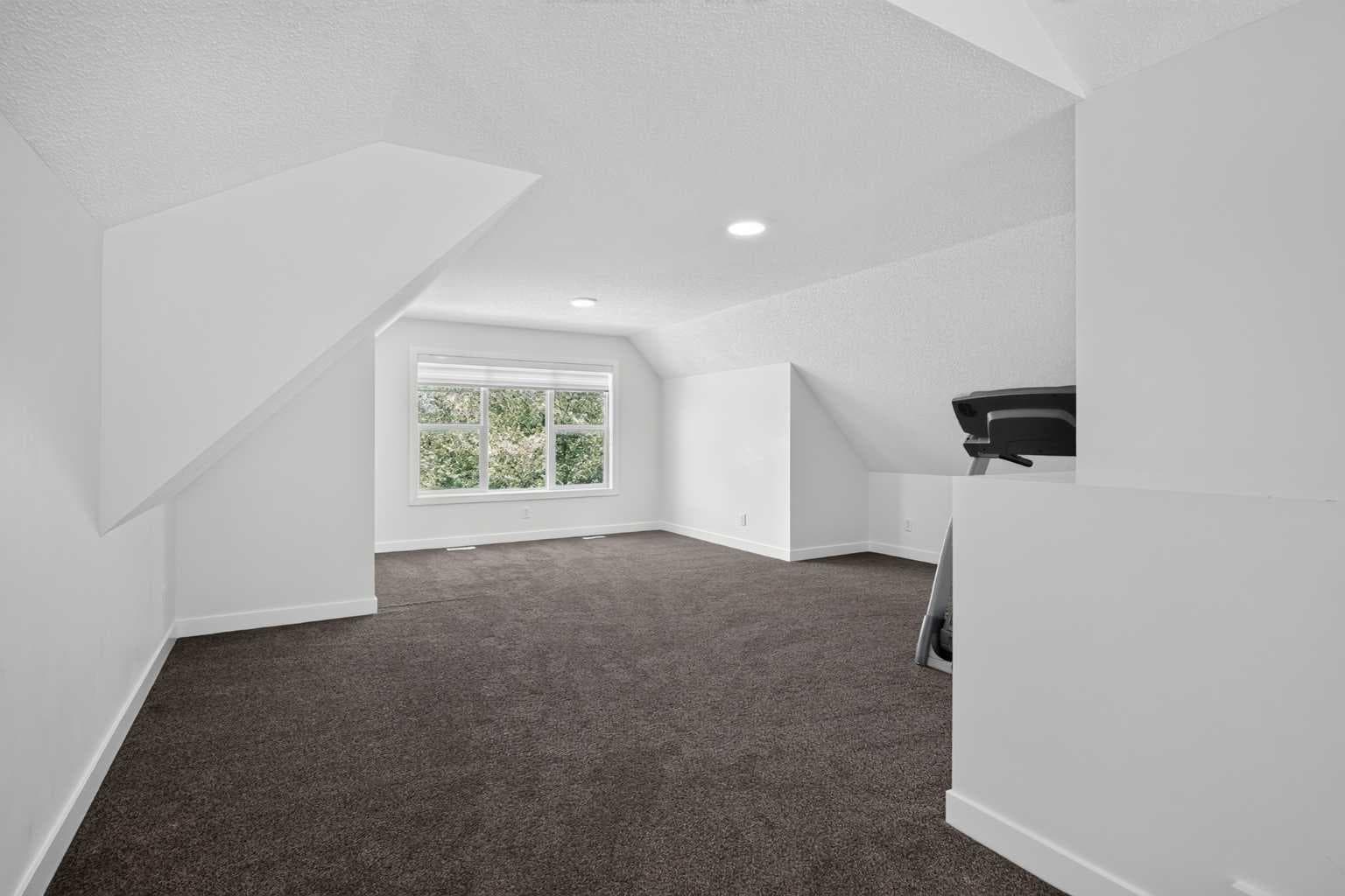 340 Copperfield Boulevard SE