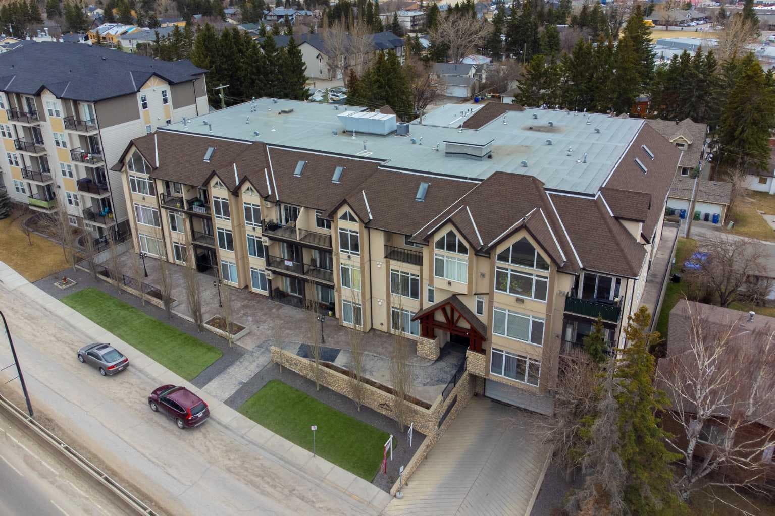 304, 141 Mountain Street 