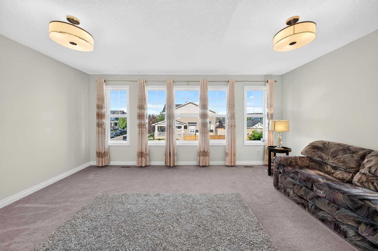 119 Baywater Rise SW