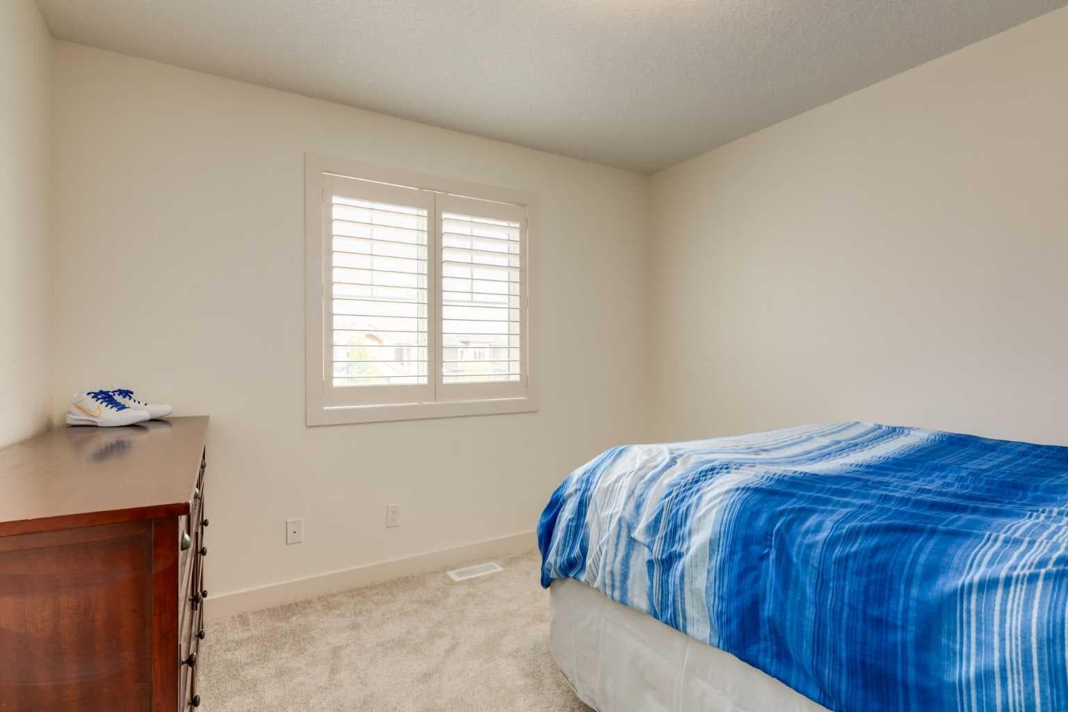 439 Canals Boulevard SW