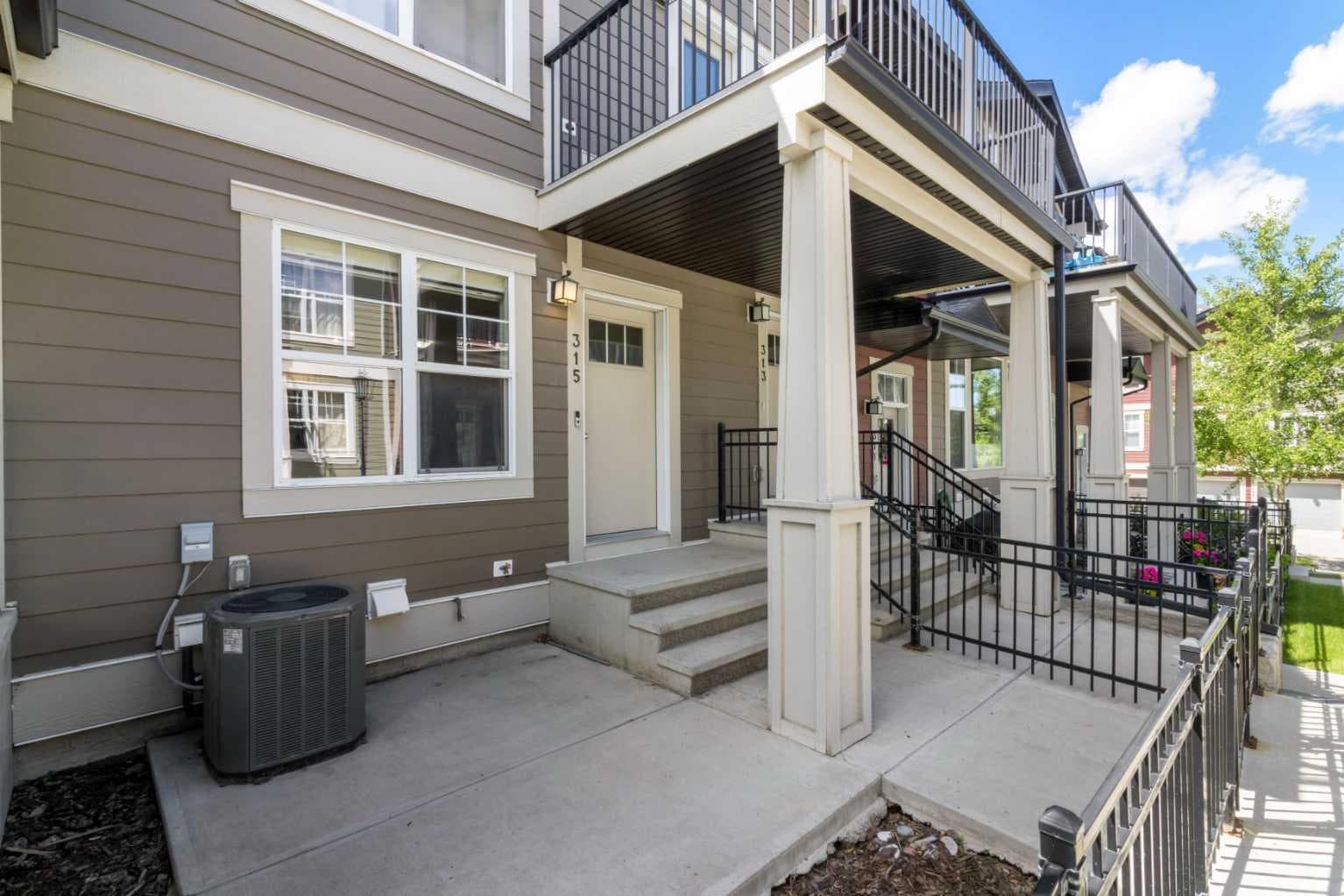 315 Cranford Walk SE