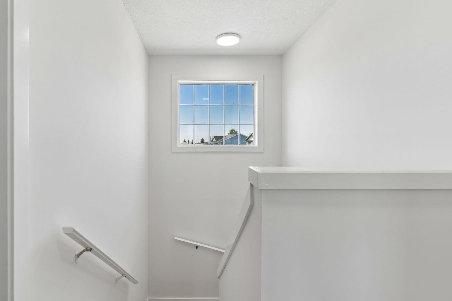 51 San Diego Place NE