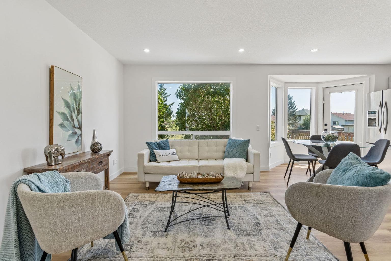 51 San Diego Place NE