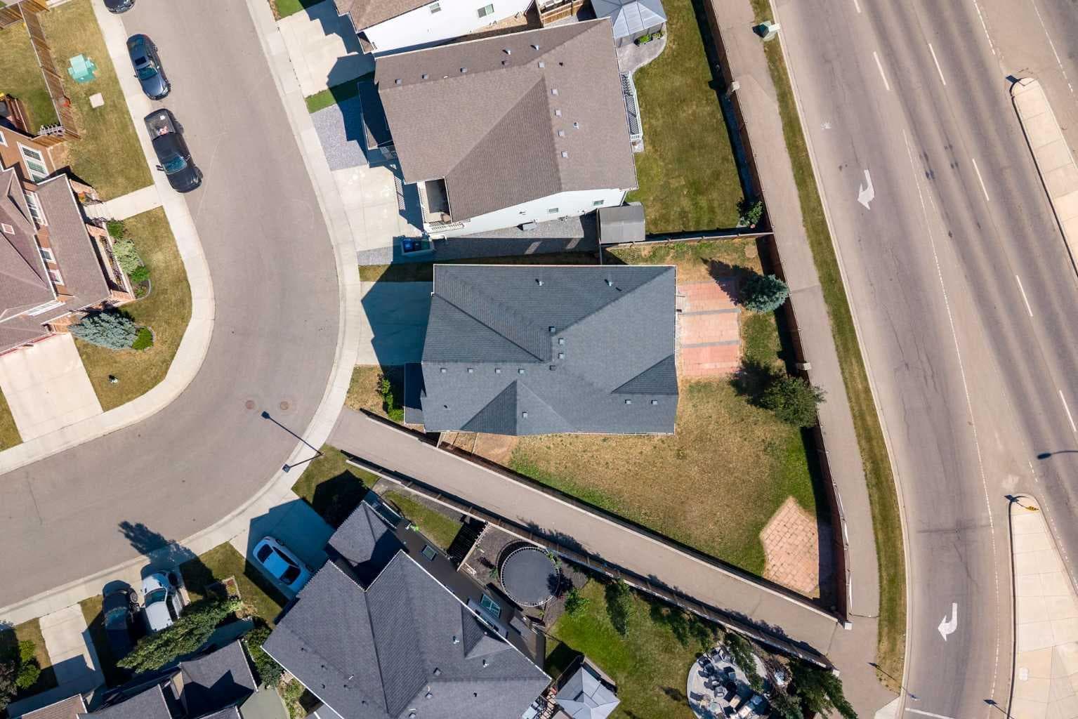 596 Windbrook Heights 