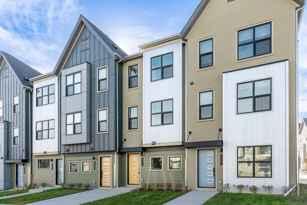 702, 437 Alpine Avenue SW