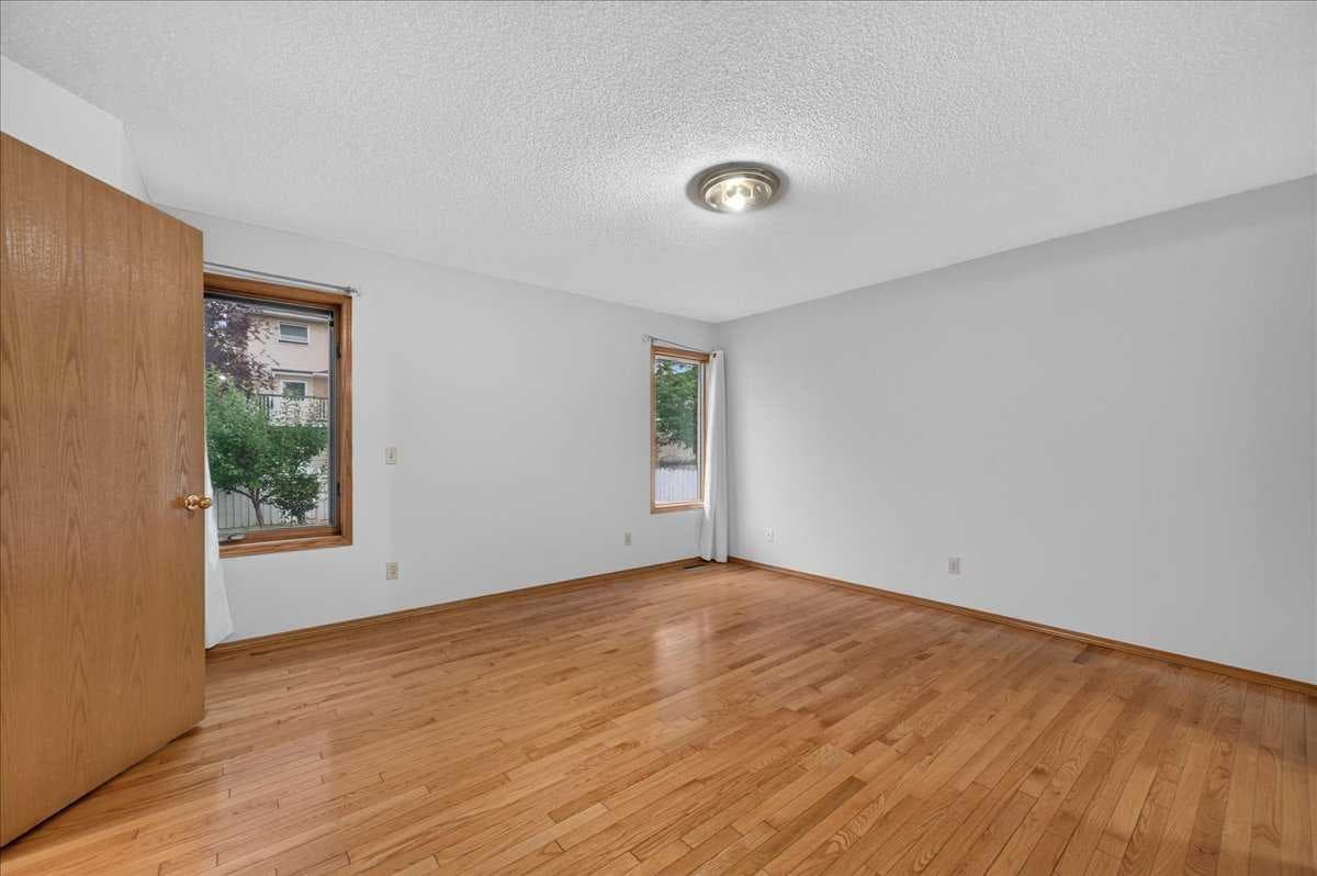 273 Sandarac Drive NW